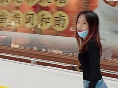 -冰纷万象滑冰场(深圳万象城店)