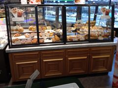 面包甜点陈列柜-多乐之日(和平伊势丹店)