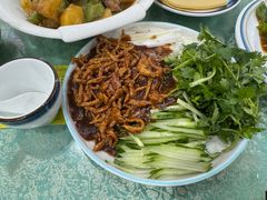 -鹤乡东北菜(崮山路店)