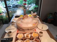 -鲤院·新中式美学·庭院餐厅(夫子庙店)