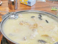 -侠成水上农庄(工业大道店)
