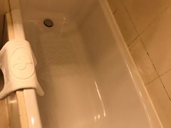 -汕尾巴黎半岛酒店