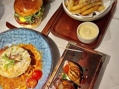 -阿妮叶李(光谷世界城店)