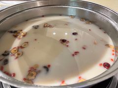 -煲大王猪肚鸡·椰子鸡火锅(红谷滩万达店)