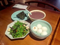 -缸鸭狗(天一广场店)