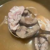 人好多，不过上菜超快的，不得不说专业。猪腰汤必点