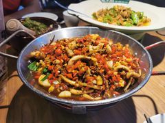 -费大厨辣椒炒肉(高铁吾悦广场店)