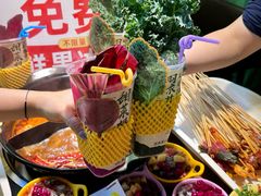 -签多多串串香火锅