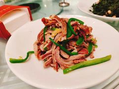 -泓历皇朝酒店(东亭店)