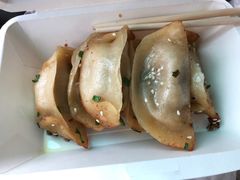 -小姜锅贴(凤凰街店)