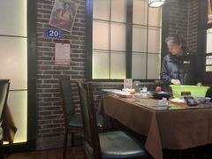 -东口码头·烧鸽子·鱼头泡饼·地方菜(金鹰悦城店)