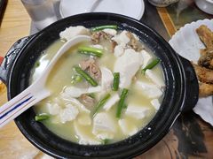 河蚌蒜苗豆腐-阿东农家菜(新场古镇下塘街店)