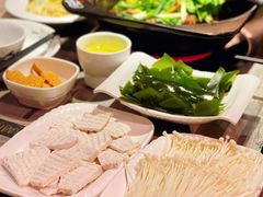 -鸣牌鸡煲(大岭山店)