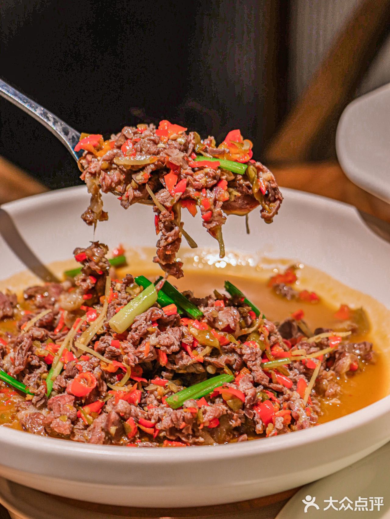 🥰南山的姐妹都去吃这家湘菜，牛肉盖饭香晕了🤩 