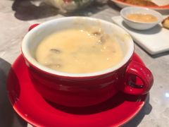 酥皮奶油蛤蜊汤-必胜客(WOW株洲中鸿店)