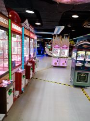 -蹦蹦乐园(南桥百联店)