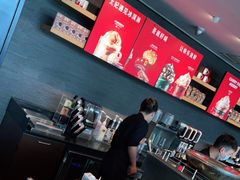 -星巴克臻选(郑州中原万达店)