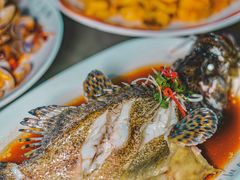 -四川小胡子海鲜(丁村万人海鲜广场店)