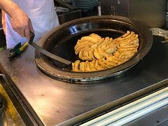 -老新隆牛肉锅贴(新街口店)