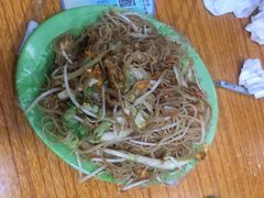-蚝哥花姐湛江烤生蚝(美丽湾市场店)