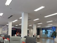 -深圳锦龙奥迪4S店(前海店)