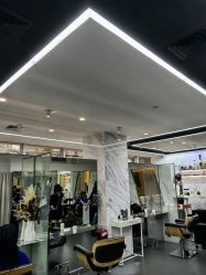 -八佰伴8008星级形象店