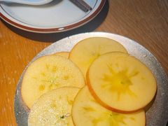 -纳鲁孜·新疆特色餐厅(上海悦荟广场店)