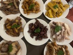-天宜隆蘑菇宴火锅(石景山旗舰店)