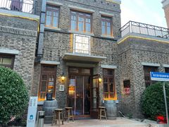 -麦落精酿啤酒餐吧(先农大院店)