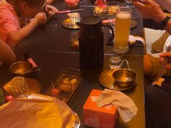 -何师烧烤Pro ·江湖川菜·小龙虾·精酿(太古里旗舰店)