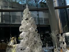 -九龙东皇冠假日酒店室外泳池