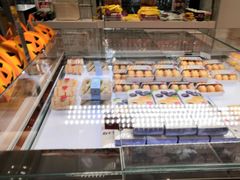 面包甜点陈列柜-味多美蛋糕(三元桥店)