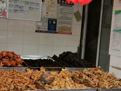 面包甜点陈列柜-国梁烤鸡(总店)
