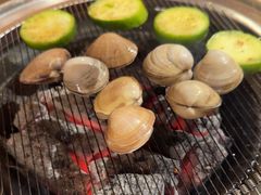 -围炉肉舍•炭烤活鳗•丹东海鲜烤肉(步行街店)