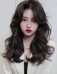 -丝语萱形象