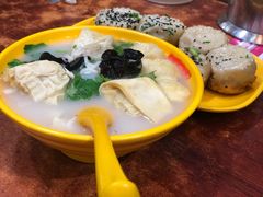 -小杨生煎(黄河路美食休闲街店)