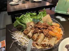 越式手卷拼盘-大头虾越式风味餐厅(光明广场店)