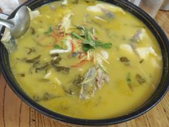 -溢心园香河肉饼总店