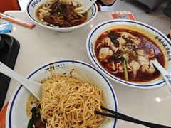 -程胖娃重庆小面(嘉禾金铂店)