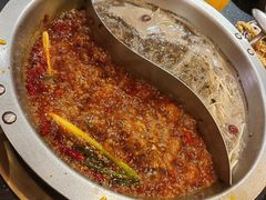 -沸炉重庆老火锅(军事博物馆店)