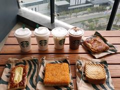 -星巴克臻选(深圳万象天地旗舰店)