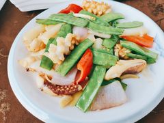 -临沂广播电视塔旋转餐厅