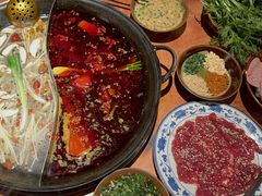 -周小明火锅(黑金冠社区店)