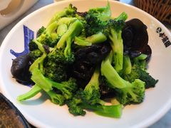 上汤西兰花-小菜园新徽菜(无锡宜家荟聚中心店)