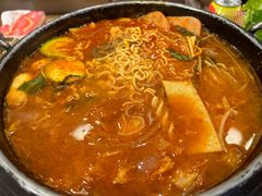 -WOW LUCKY创意韩料(龙阳广场店)