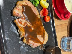 -必胜客(仲盛商城王安宇主题店)