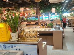 -乡土黄·鲜牛肉火锅·小龙虾(兴业街店)