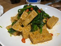 -小河公主秘制烤羊腿(小绿谷店)