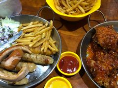 -BHC炸鸡(明洞总店)