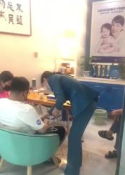 -蓝丝带催乳产后恢复中心(常熟万达店)